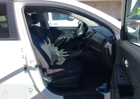 2011 Kia Sportage Lx z USA, uszkodzony, nr VIN KNDPB3A24B7163044